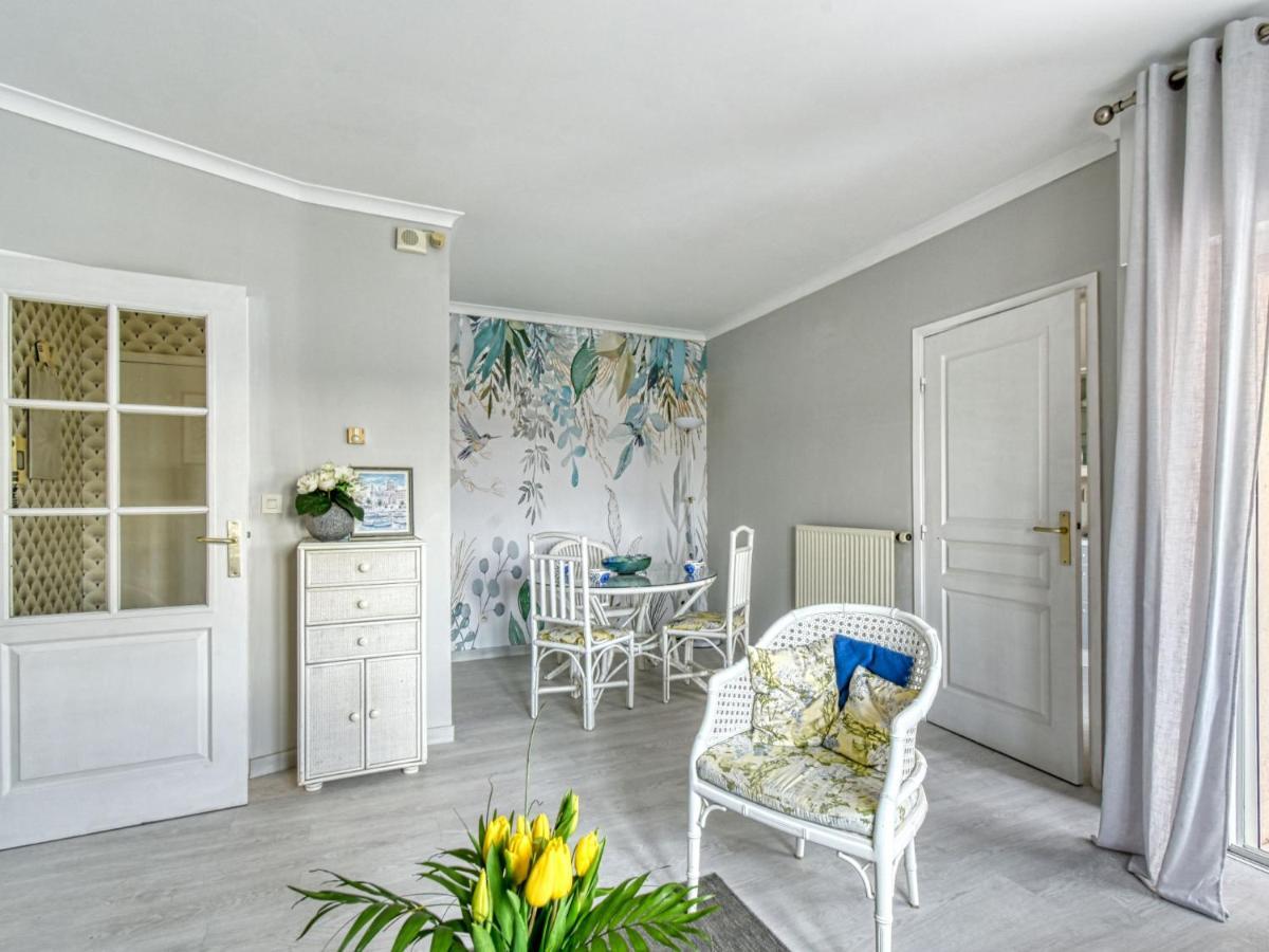 Apartment Residence Les Cariatides By Interhome Фрежюс Экстерьер фото